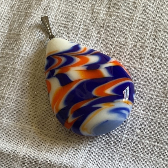 Hand Blown Colorful Glass Pendant - Picture 5 of 10
